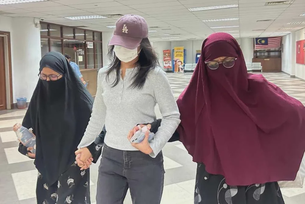 Image from: Ideologi keganasan: Bapa, abang sulung penyerang Balai Polis Ulu Tiram dijel 30 tahun