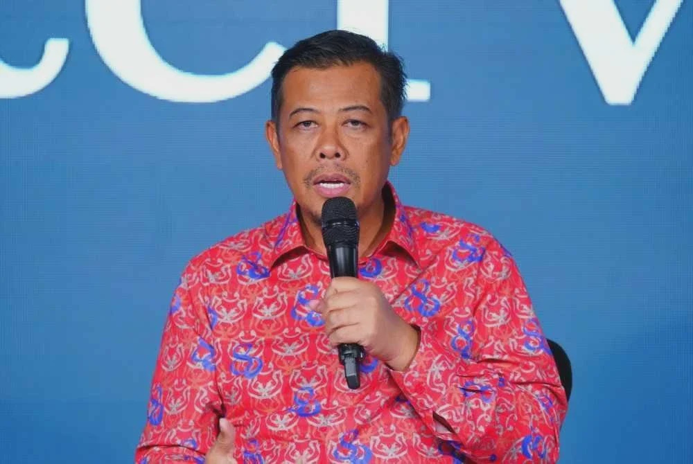 Image from: Tidak timbul isu UMNO ingin jadi Menteri Besar, tebuk atap di Negeri Sembilan - MKT UMNO