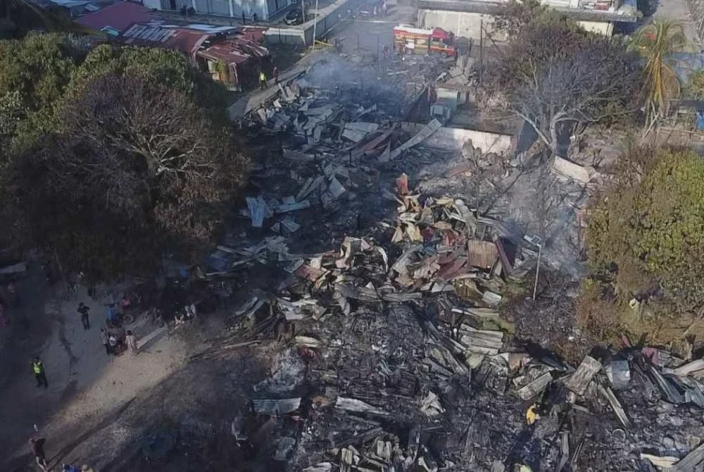 Image from: 30 rumah musnah dalam kebakaran di Sandakan