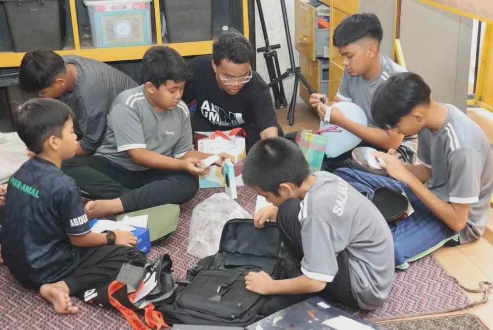 Image from: Yayasan IOIPG santuni 45 anak yatim, suntik semangat bina masa depan