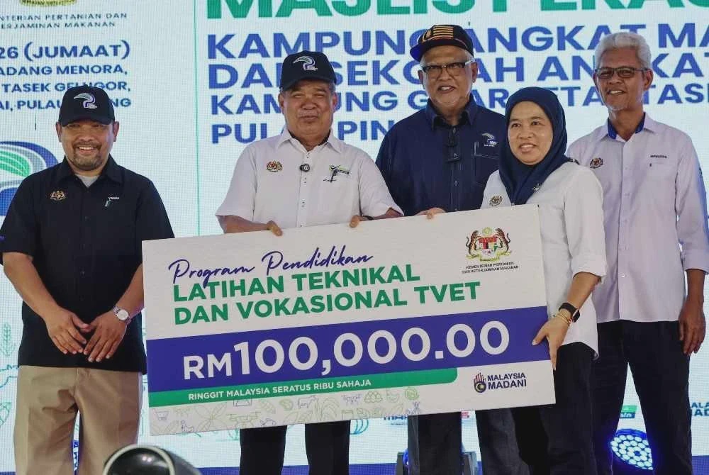 Image from: Program Kampung Angkat Madani bawa pembangunan ke Guar Petai