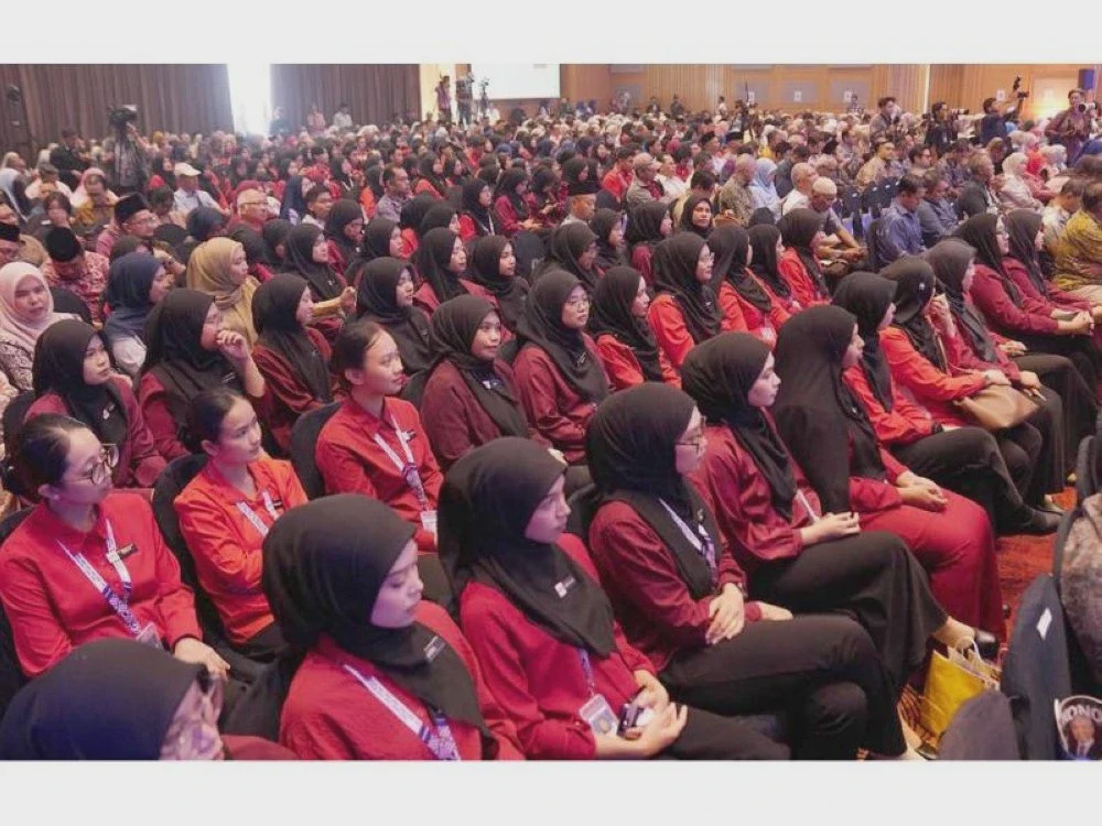 Image from: Keresahan Melayu tuntut  tindakan menyeluruh