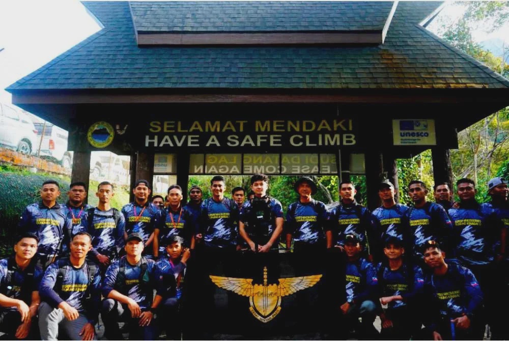 Image from: Tengku Hassanal mulakan pendakian Gunung Kinabalu