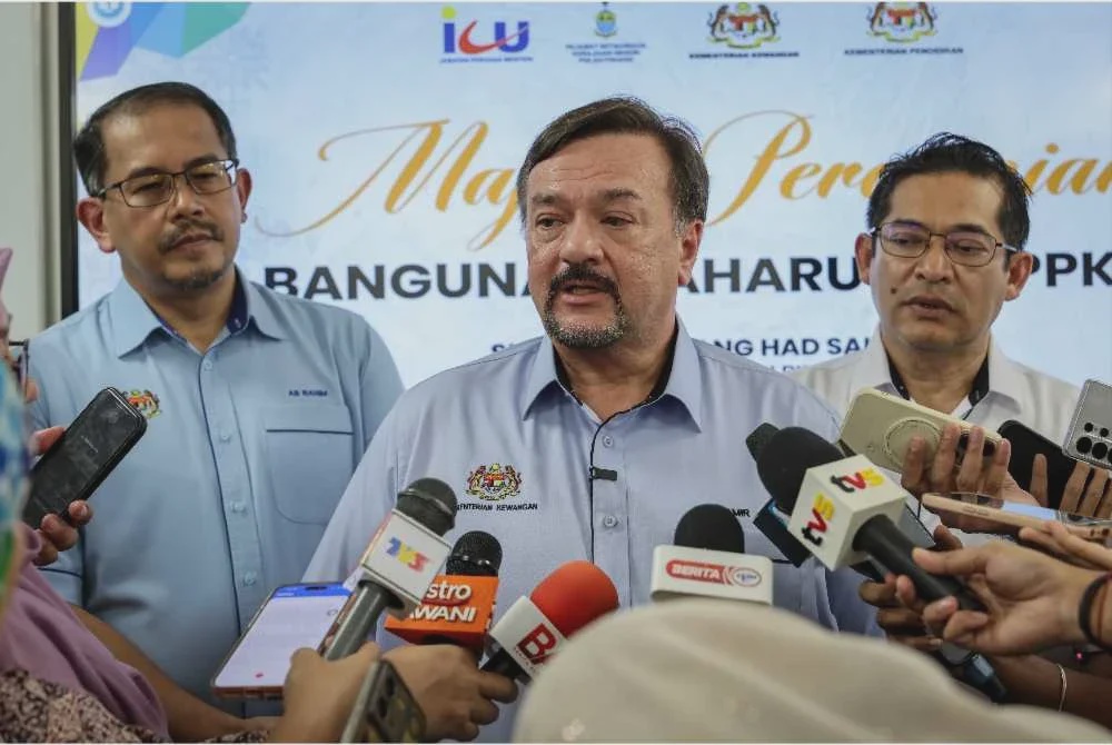 Image from: Amir Hamzah menghadap Sultan Pahang minggu ini perjelas isu peruntukan Persekutuan