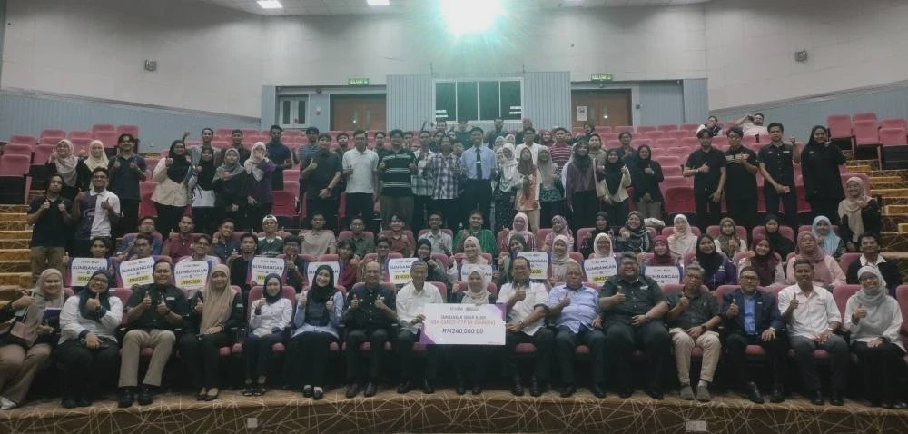 Image from: PTPTN, UDA salur RM240,000 bantu 1,200 pelajar