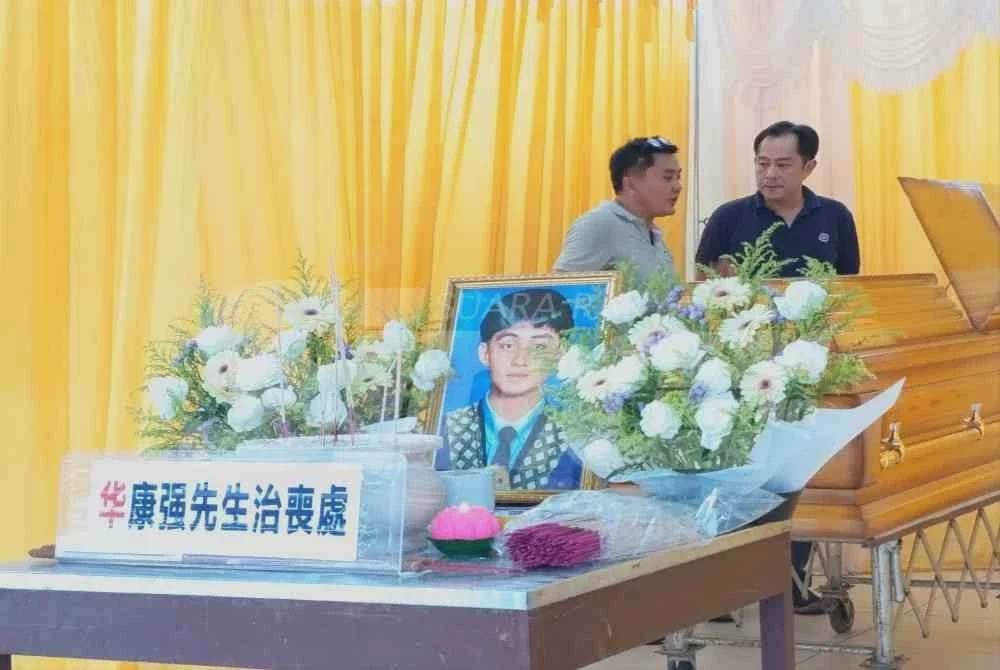 Image from: Remaja putus kepala: 'Anak saya tunggu sambung pengajian di Politeknik' - Bapa