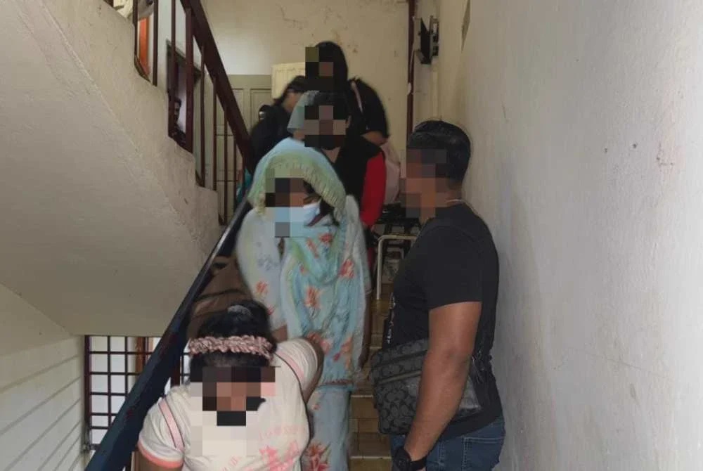 Image from: Sindiket pelacuran beroperasi di rumah kedai, 24 warga asing ditahan