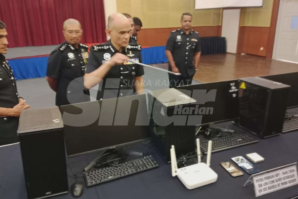Image from: Guna pas pelancong, lawatan sosial taktik sindiket scam didalangi warga asing