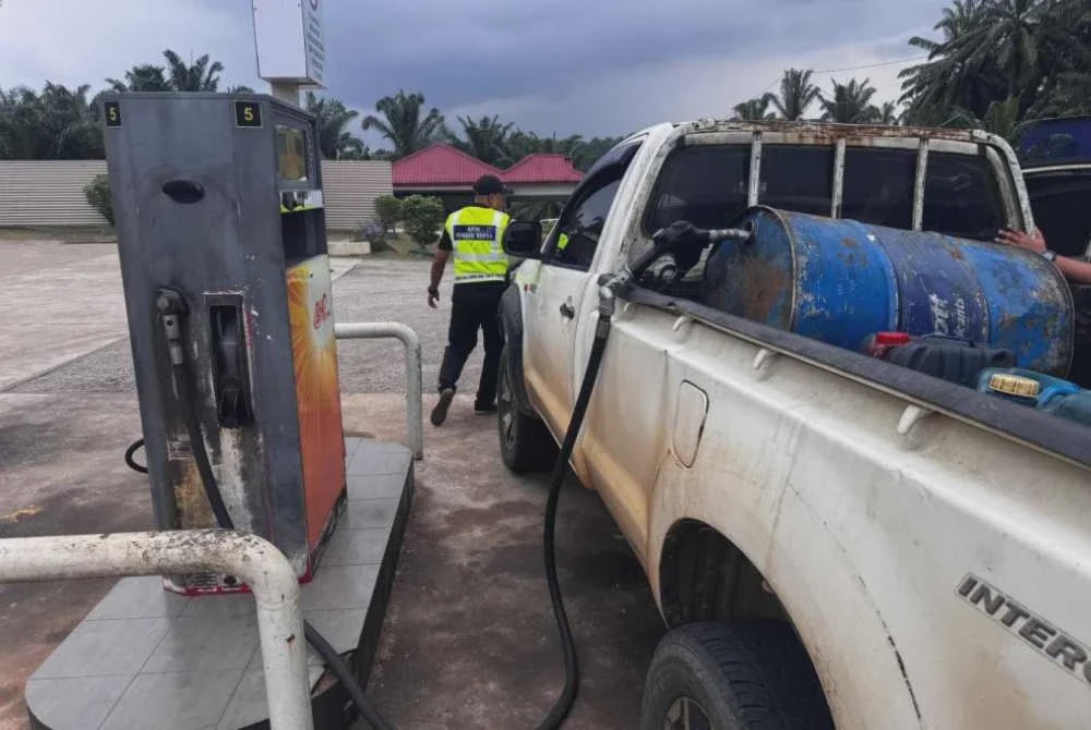 Image from: Lelaki ditahan disyaki beli diesel guna kad tunai pemilik kenderaan lain