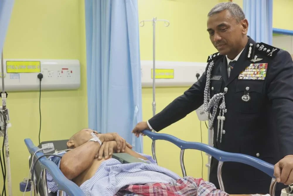Image from: Marah anak dicuri, penduduk dakwa buaya jadi ganas