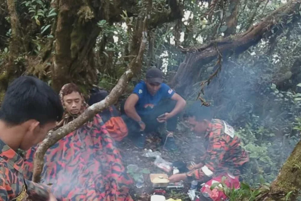 Image from: Ops Gunung Batu Putih: Pendaki lelaki diselamatkan, bomba terus kesan Jaslinda