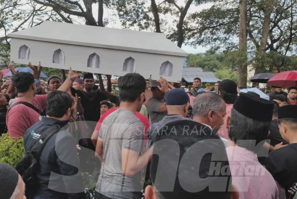 Image from: Jenazah dua pekerja insiden FSO Sepat selamat dikebumikan