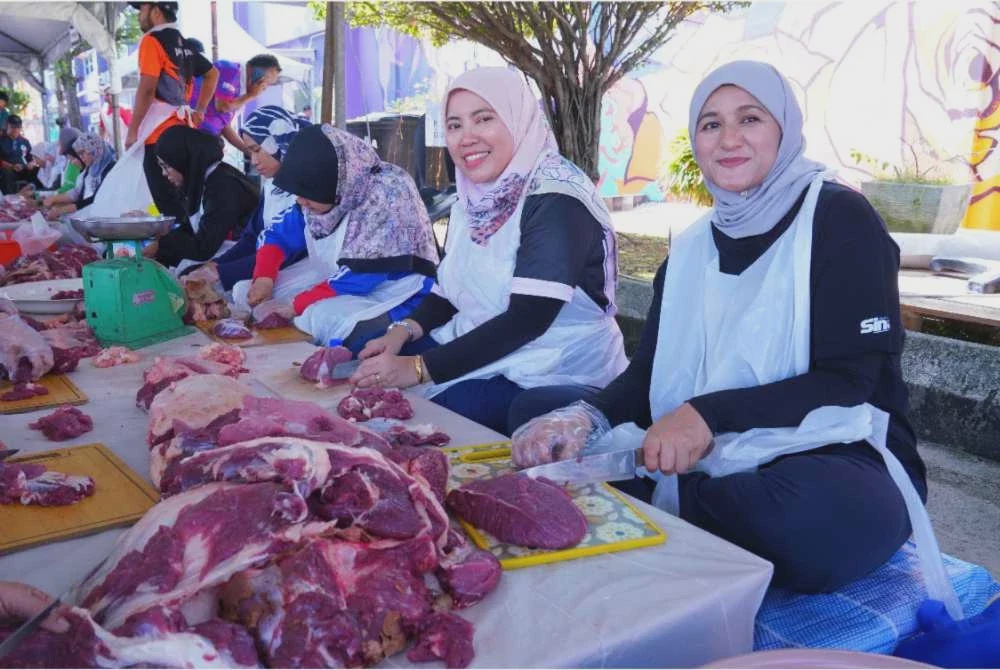 Image from: Korban Aidiladha: KDEBWM terus bantu komuniti seluruh Selangor