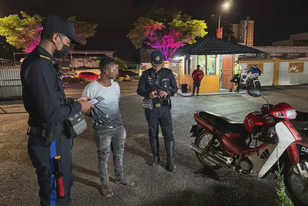 Image from: 'Saya sudah lama tinggal di sini, tauke beri pinjam motosikal' - Lelaki Rohingya
