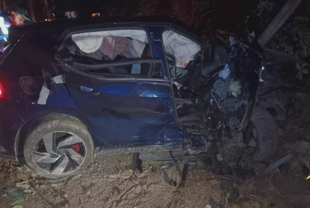 Image from: Penuntut UniKL, abang maut kereta terbabas rempuh pokok