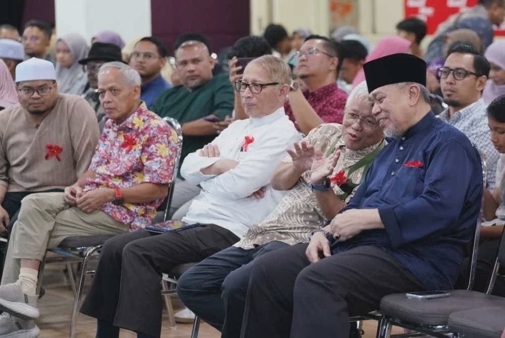 Labok Labok Himpunan Anok Beranok Labok satukan generasi, eratkan silaturahim - Newswav
