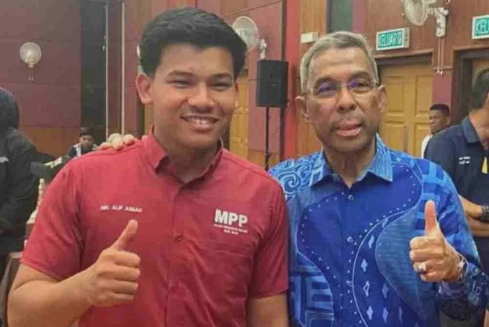 Image from: Cucu Tok Guru Nik Aziz dakwa ditampar senator: Bapa sedia bawa kes ke mahkamah