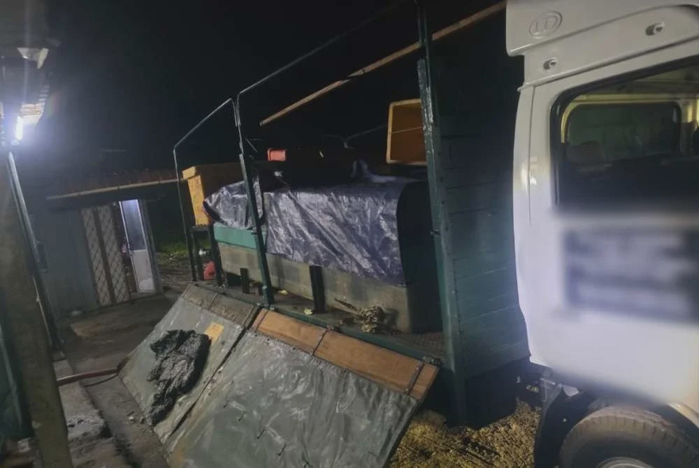 Image from: KPDN sita lori bersama diesel 3,200 liter bernilai lebih RM100,000