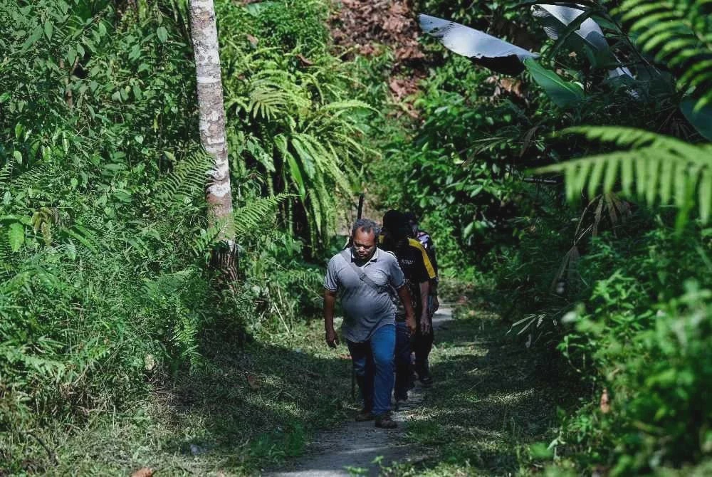 Image from: 'Gunung Liang gunung terakhir kami mendaki bersama' - Kakak Jaslinda