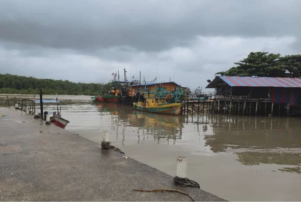 Image from: Singgah Tanjung Api, jiwa jadi tenang