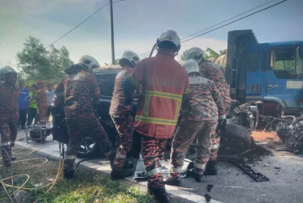 Image from: Enam sekeluarga termasuk bayi maut SUV bertembung lori tanah