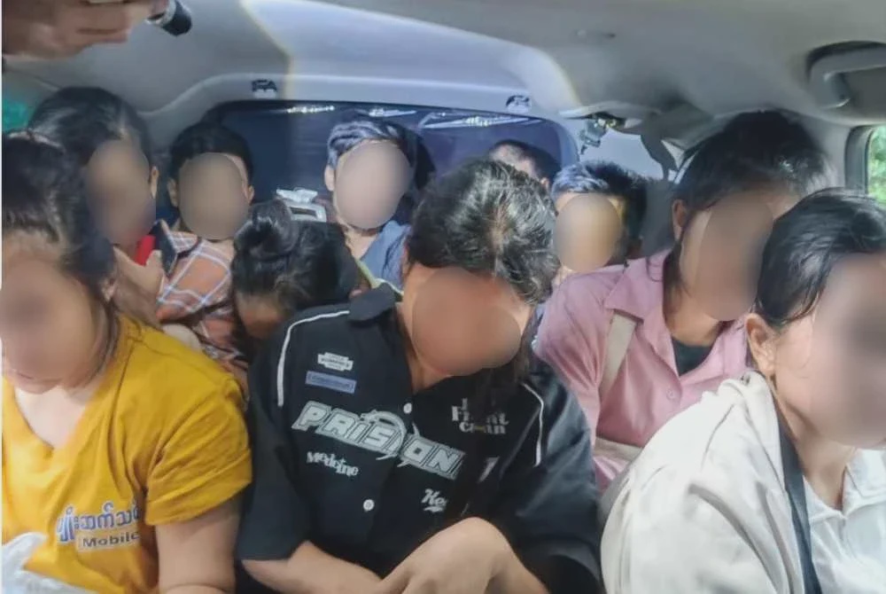 Image from: Menyorok dalam semak, 35 PATI Myanmar tunggu diangkut kena cekup