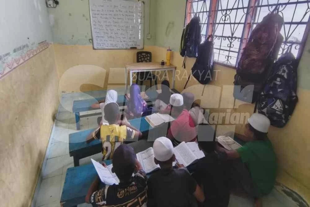 Image from: 'Kami hanya mahu mereka ada asas pendidikan' - Cikgu sekolah Rohingya
