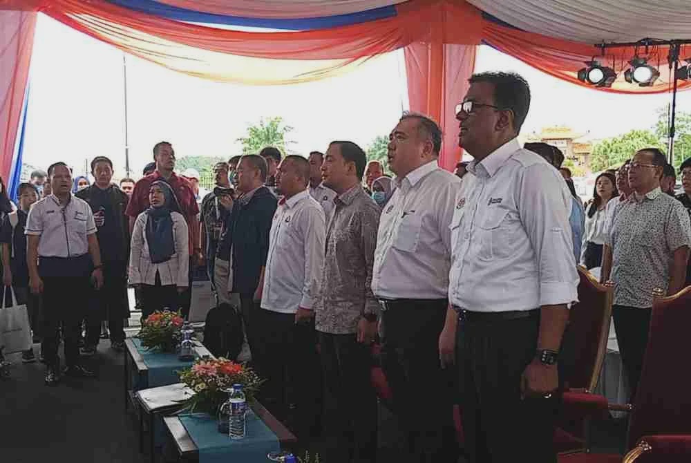 Image from: Onn Hafiz , Anthony Loke akhirnya bersemuka