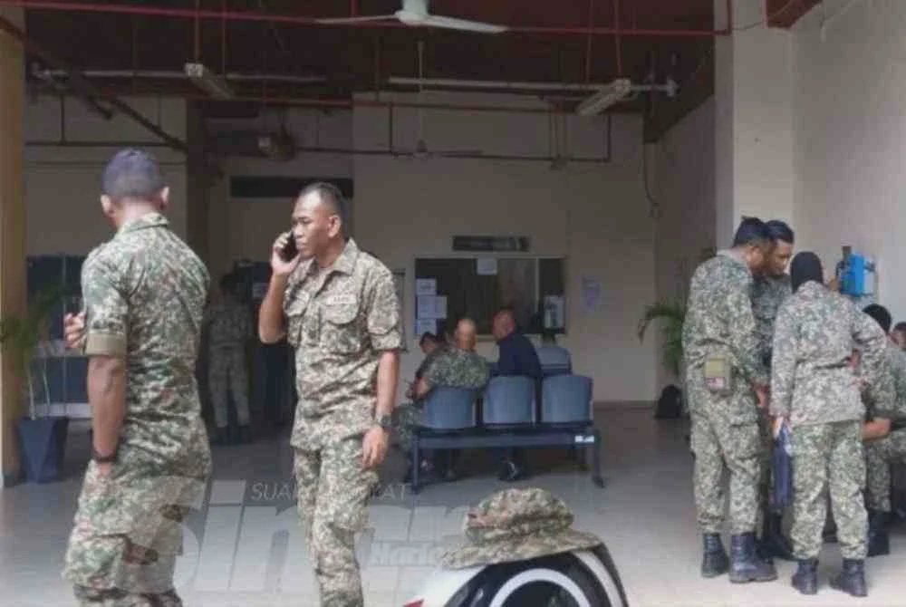 Image from: Koperal Norazmi, Prebet Siti Khadijah maut ketika baling grenad