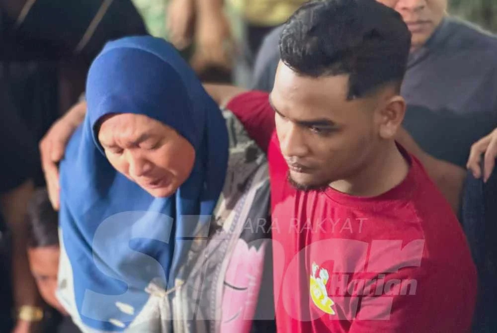 Image from: Jenazah Koperal Norazmi selamat dikebumikan di Masjid Al-Busyra