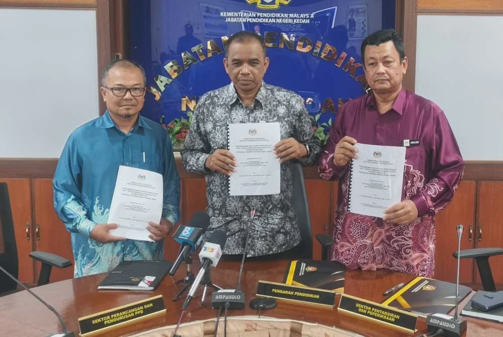 Image from: Pelajar terbaik STPM, anak pemandu lori harumkan nama Kedah