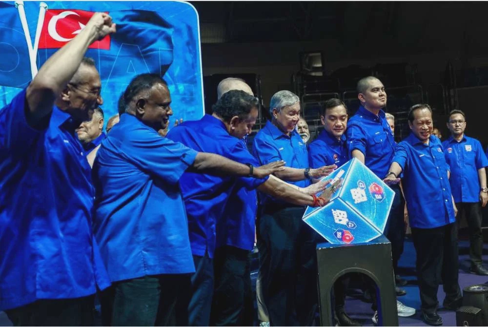 Image from: Spekulasi Onn Hafiz sertai Kabinet: Kerusi MB Johor bertukar lagi?
