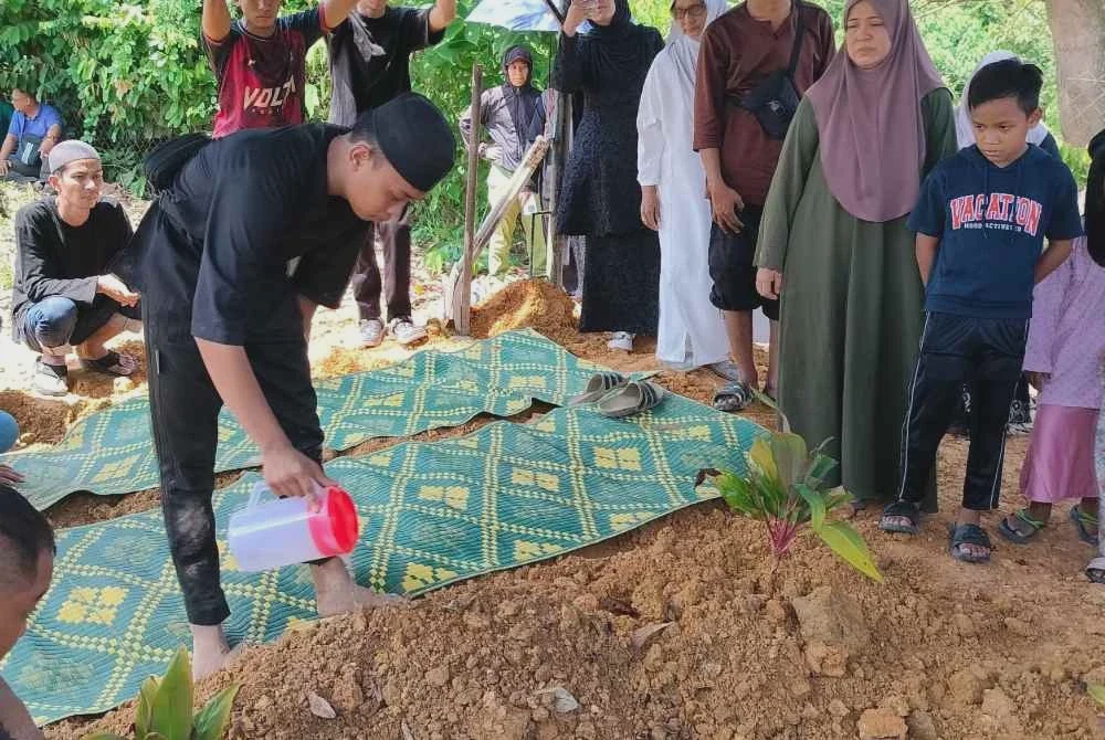 Image from: 'Kami sepatutnya nikah Jumaat depan' - Tunang Dinie Hanis