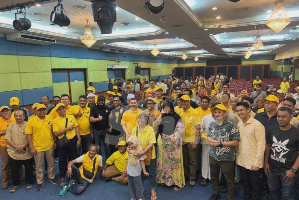Image from: PRN: Golongan profesional, bekas penjawat awam kanan tawar diri jadi calon Bersama
