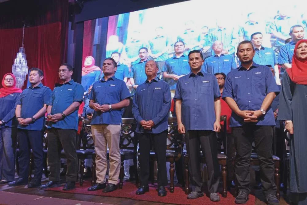 Image from: Sorakan 'Hidup Tan Sri', 'PN! PN!' bergema sambut ketibaan Muhyiddin