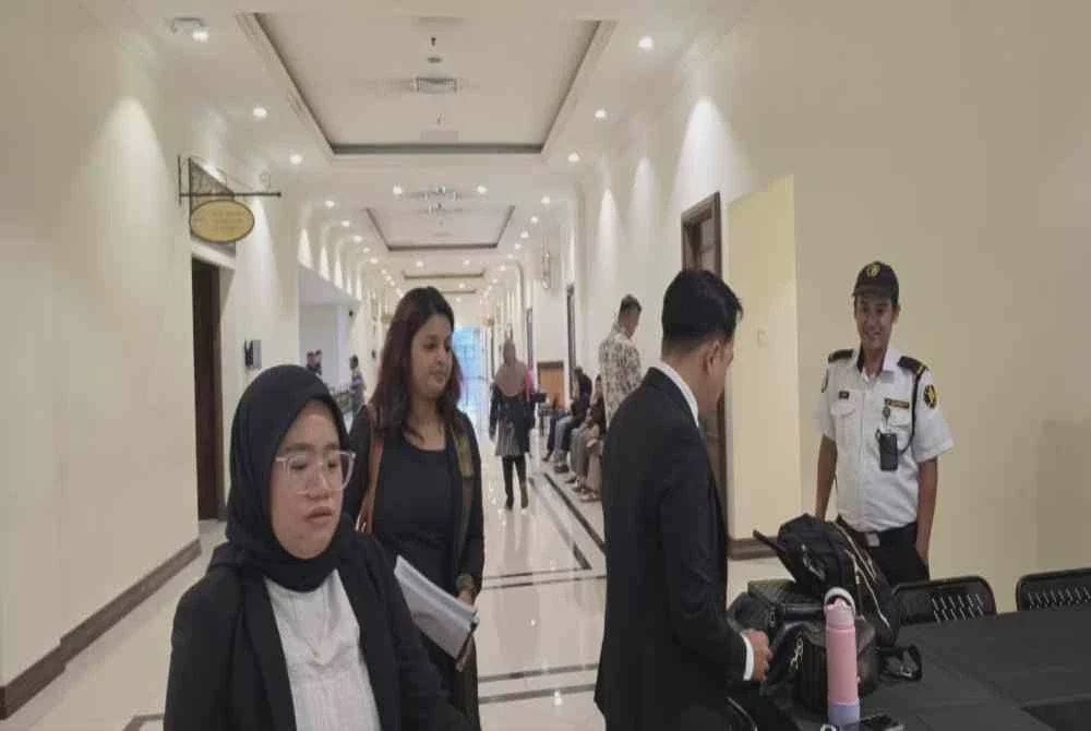 Image from: Sebahagian tulisan dalam dokumen diperiksa bukan ditulis Zara Qairina - Pakar