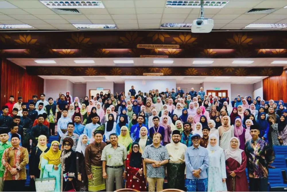 Image from: Sasterawan Negara antara enam penerima Anugerah Tokoh Pemuisi Malaysia 2026