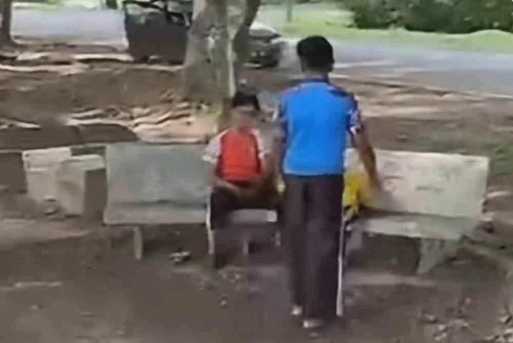 Image from: Dituduh ganggu teman wanita, pelajar ditendang rakan sekolah