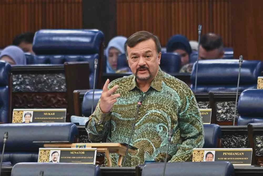 Image from: [VIDEO] Kurang satu peratus guna BUDI95 lebih 200 liter sebulan - Amir Hamzah