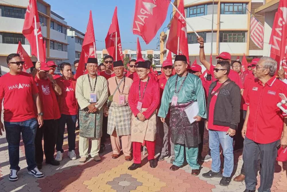Image from: Machap saksikan saingan dua penjuru Onn Hafiz, Nur Hafiz