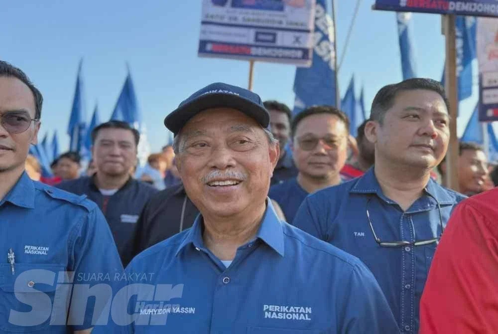 Image from: [VIDEO] Bersatu tak pertahan Endau, calon lama berhijrah ke parti lain - Muhyiddin