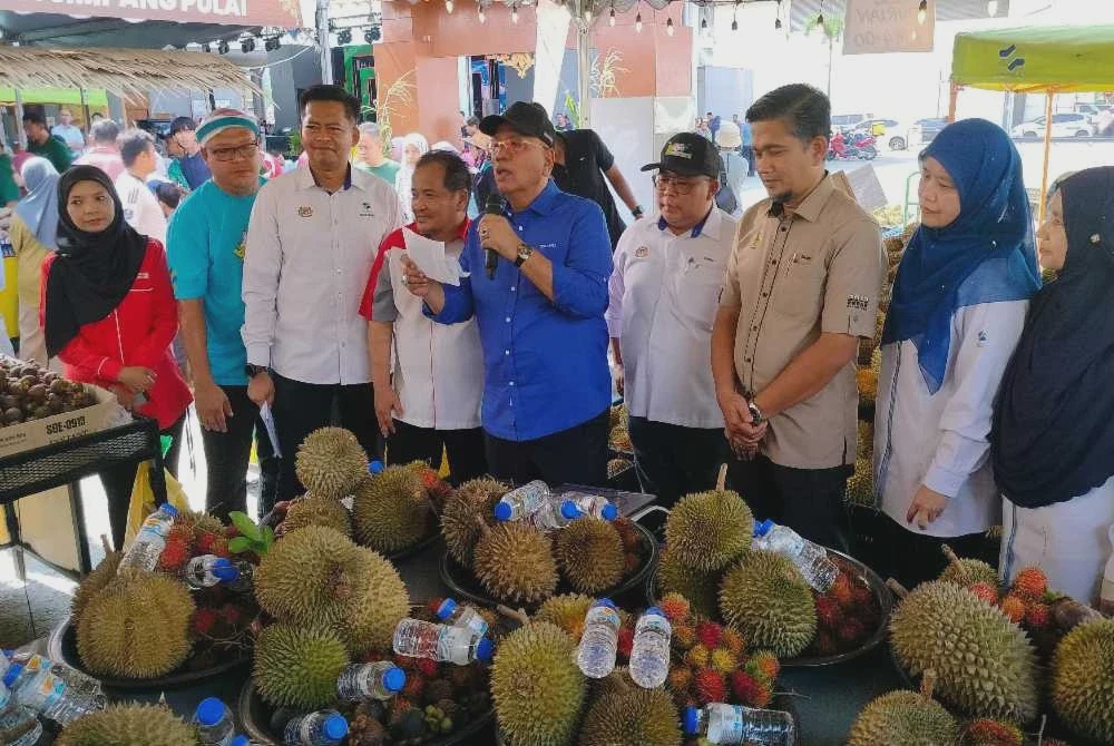 Image from: Lebihan durian di Perak, FAMA wujudkan 20 pusat pengumpulan sementara