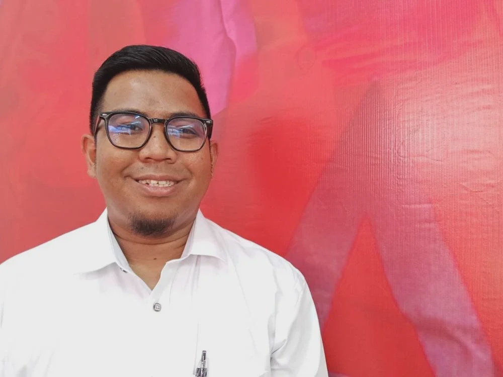 Image from: Angkat politik khidmat, tolak sentimen perkauman