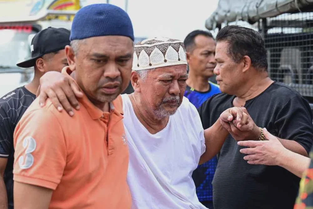 Image from: Wanita terjatuh dari jambatan ditemukan lemas
