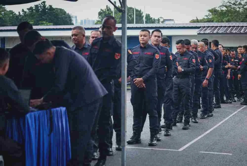 Image from: PRN Johor: 4,257 anggota polis sudah mengundi awal