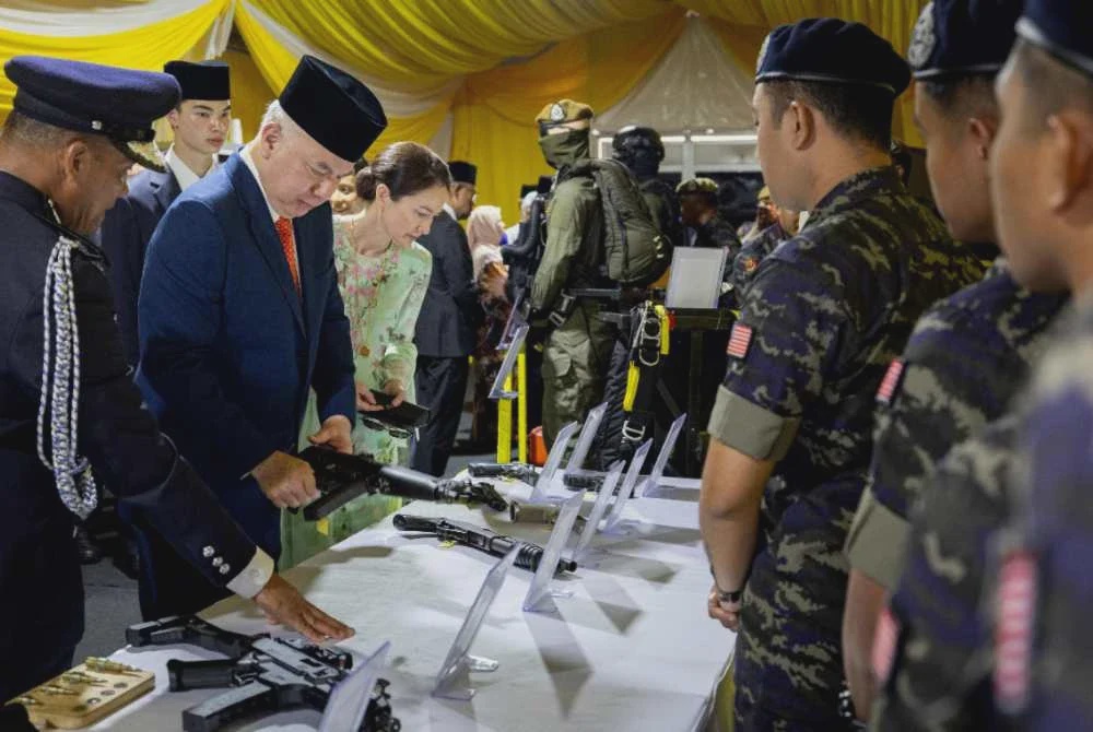 Image from: Kem Sultan Nazrin Shah dengan lapang sasar terpanjang di Malaysia dirasmi