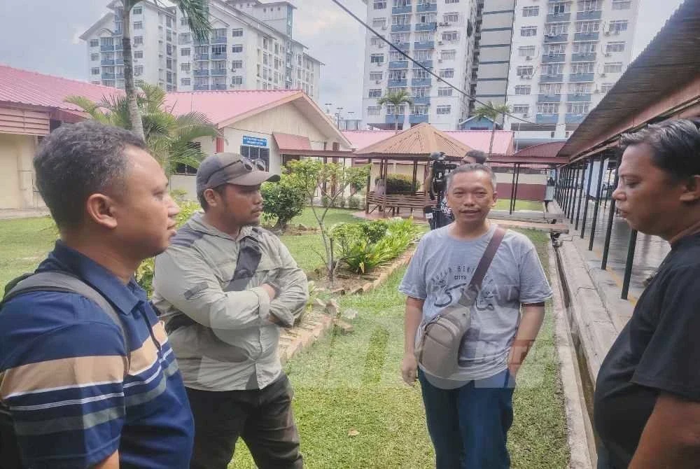 Image from: 'Anak masih trauma ditikam, air mata tak henti mengalir' - Bapa