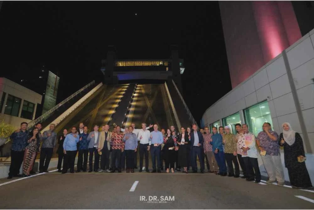 Image from: Kunjungan Kesatuan Eropah ke Terengganu: Isyarat kepercayaan antarabangsa terhadap kepimpinan Dr Sam