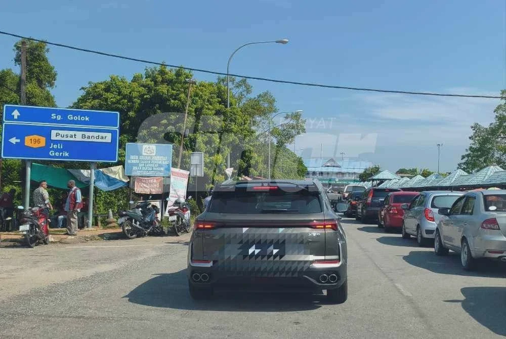 Image from: Rakyat Malaysia kembali serbu Thailand