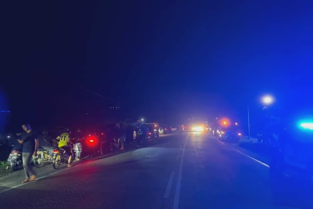 Image from: Anggota polis maut tercampak keluar kereta